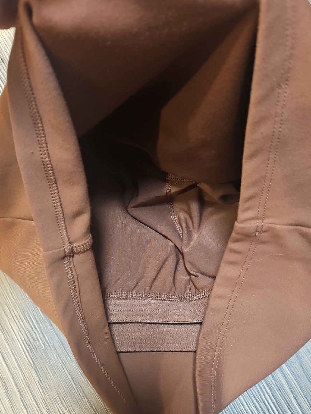 Women's Rust Racerback Crop Bra - Picture 3 of 3